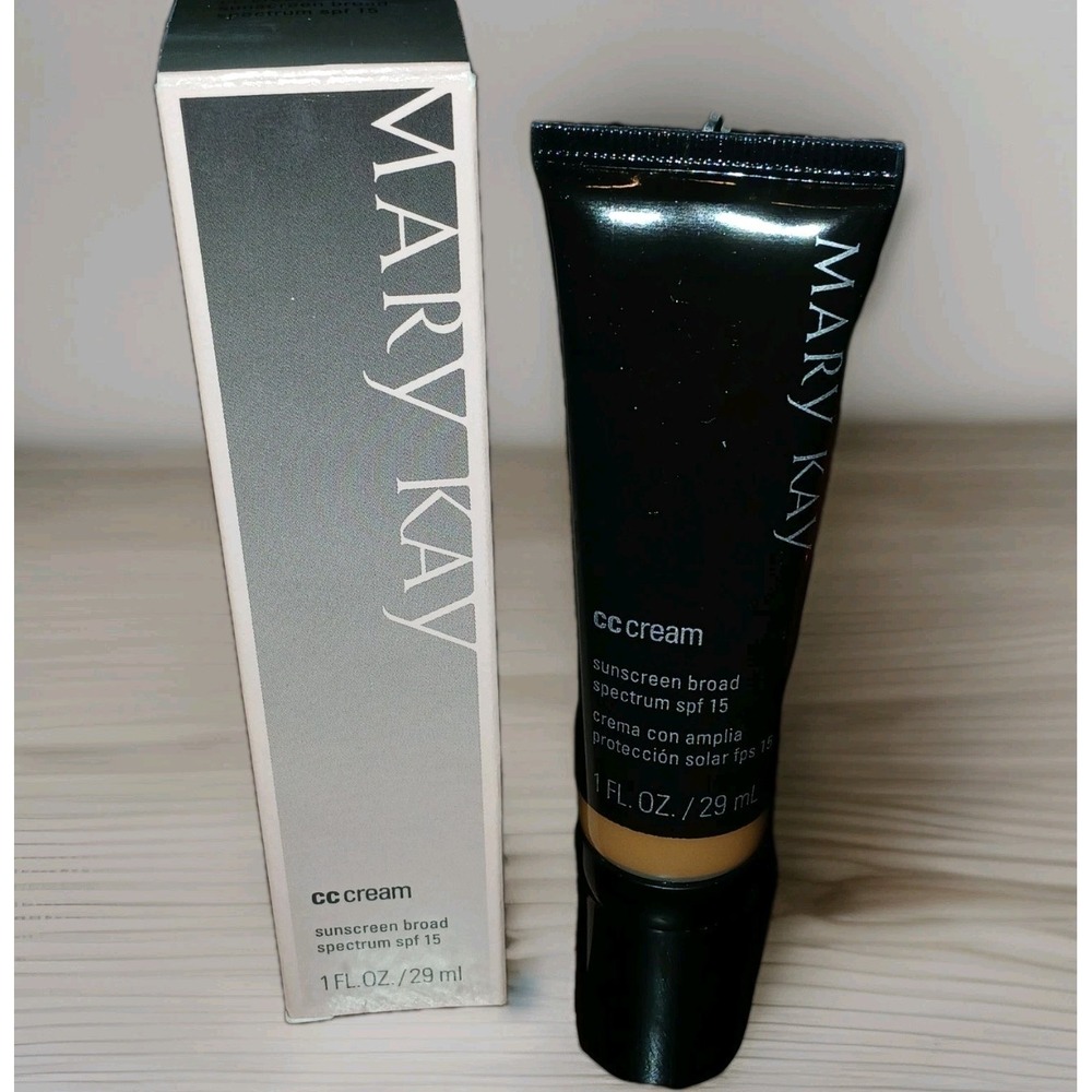 Mary Kay CC Cream Sunscreen Broad Spectrum SPF 15 - Deep - 1 fl oz